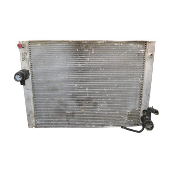 2002-2005 BMW 745 760 545 645 Radiator Assembly