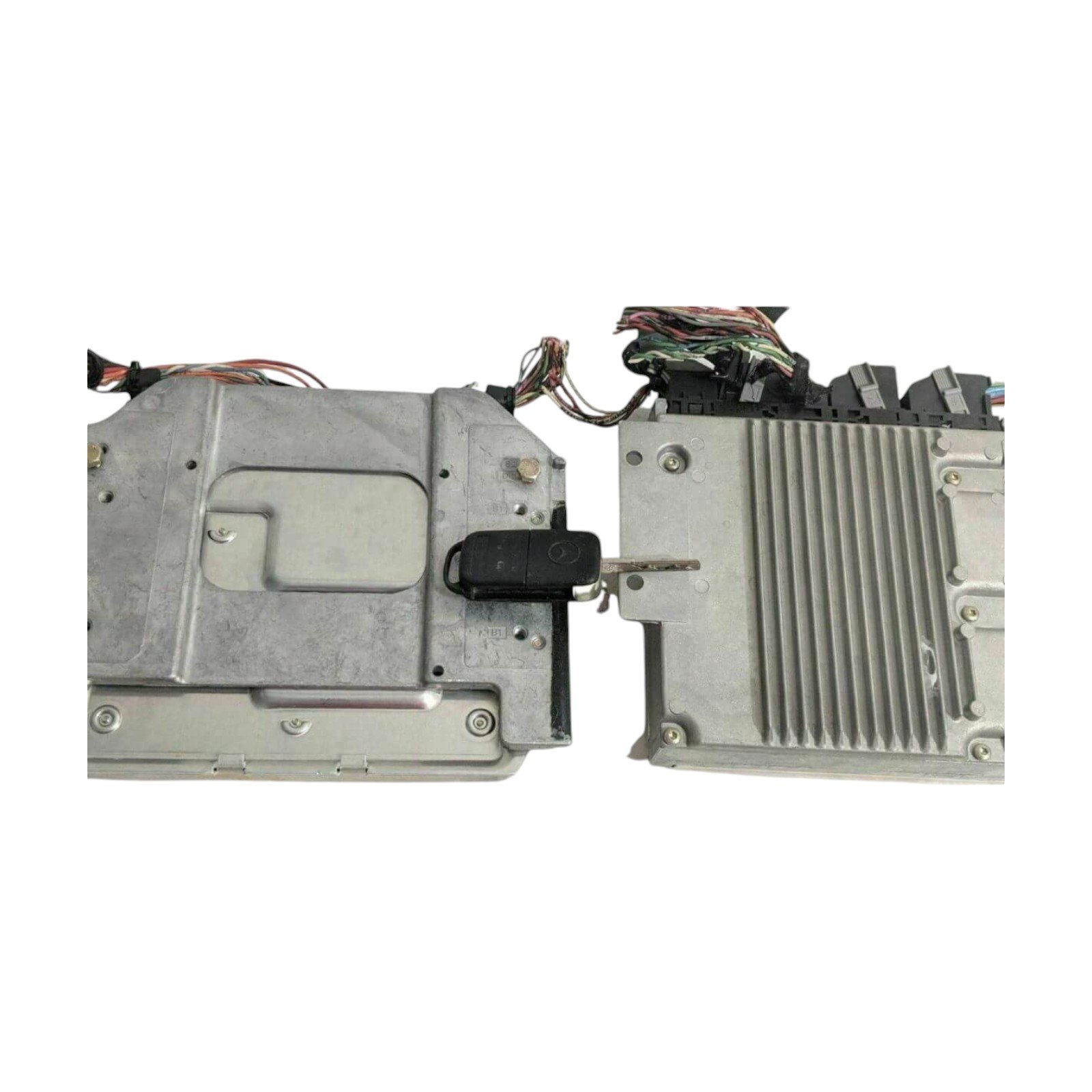1998-2001 Chevy Jimmy Blazer Bravada Passenger Door Panel Gray 15032902