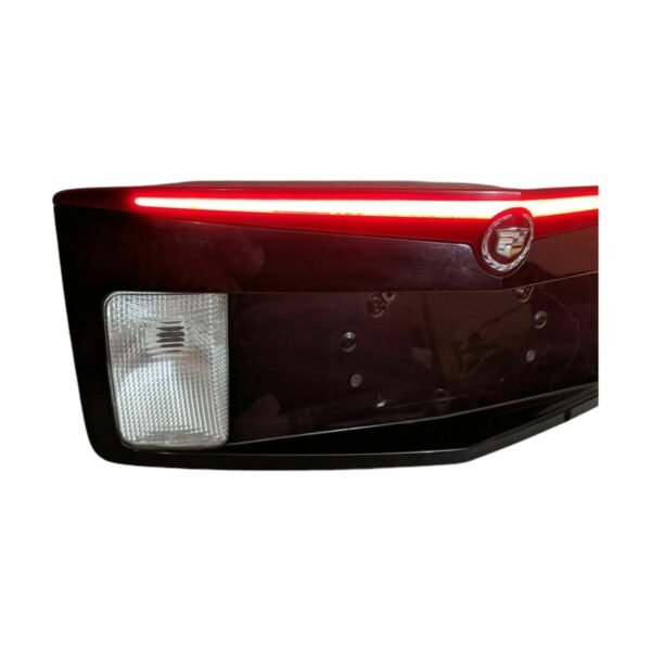 2003-2007 Cadillac CTS Trunk Lid Finish Panel Combo Lamp Assembly 10383591 - Image 2