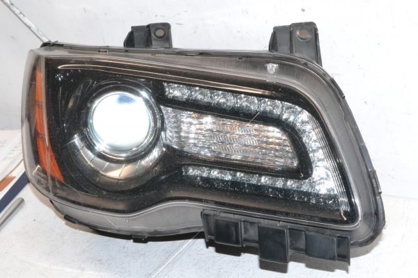 2011-2014 Chrysler 300 - Driver & Passenger Side Headlamp Assembly HID w/ ballast 68143003AA/68143004AA - Image 8