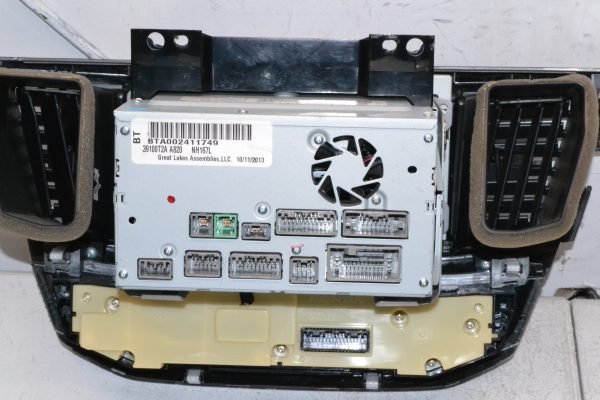 2014- Honda Accord - Navigation Radio Touchscreen Assembly 39101-TSA-A830-M1 - Image 6