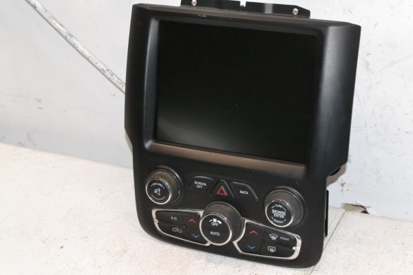 2017- Dodge Ram 1500 2500 3500 - Navigation Radio Touchscreen Display Unit 68270657AE - Image 3