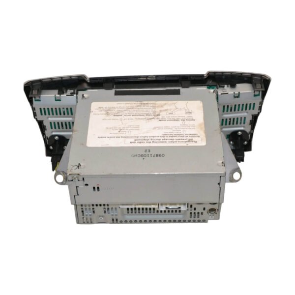 2004-2005 Lexus RX330 - Navigation Radio Receiver Assembly 86120-48330 - Image 3