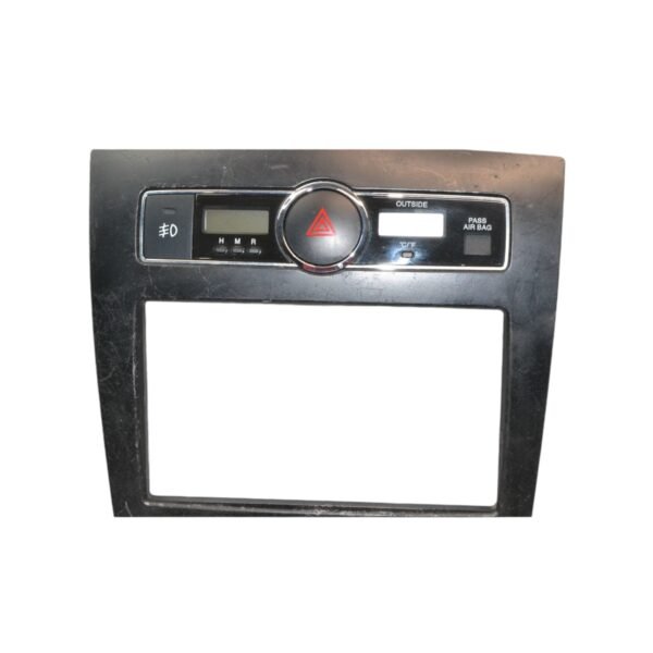 2007-2008 Hyundai Tiburon - Climate Control Bezel 847612C000 - Image 3